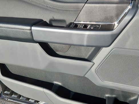 Used 2024 Ford F150 XLT w/ Mobile Office Package image 8