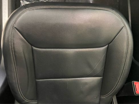 Used 2022 Ford Explorer Limited w/ Equipment Group 301A image 51