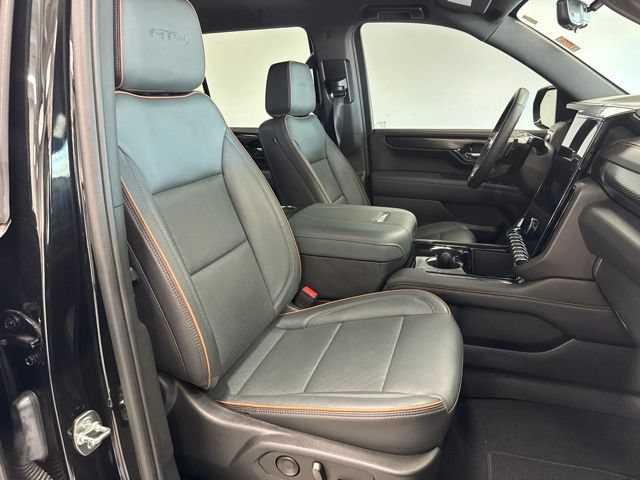 Used 2025 GMC Yukon AT4 w/ Premium Trailering Package AWD/4WD image 29
