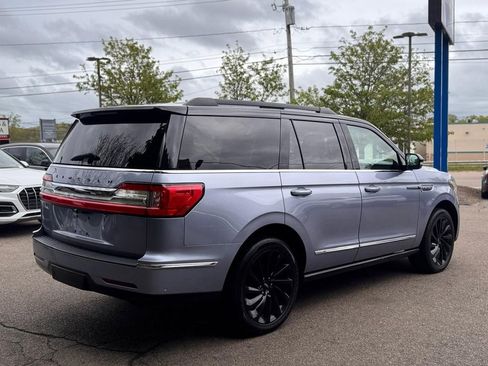 Used 2021 Lincoln Navigator Black Label w/ Special Edition Package AWD/4WD image 6