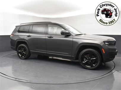 Used 2022 Jeep Grand Cherokee L Laredo
