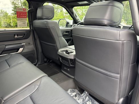 New 2026 Toyota Tundra Platinum AWD/4WD image 32
