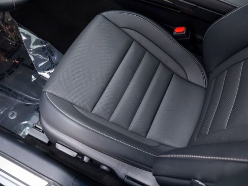 Used 2025 Lexus IS 350 F Sport w/ Navigation Package image 16