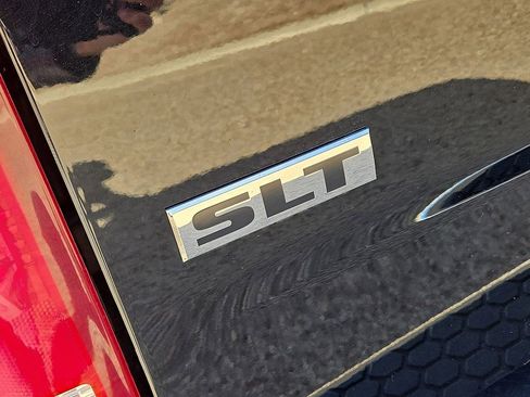 Used 2024 RAM 1500 Classic SLT image 12