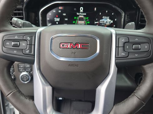 Used 2026 GMC Sierra 1500 SLT w/ SLT Premium Plus Package image 30