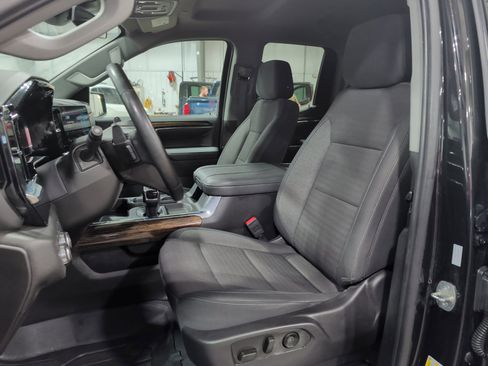 Used 2024 GMC Sierra 1500 Elevation w/ Preferred Package AWD/4WD image 7