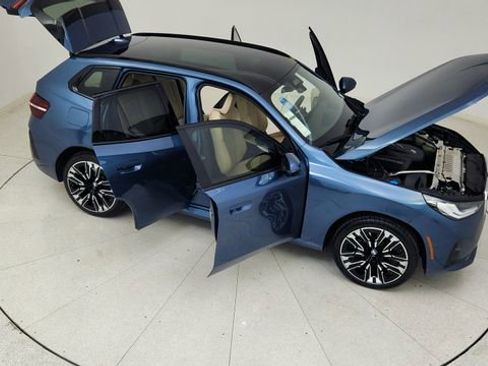 Used 2025 BMW X3 xDrive30i w/ Premium Package image 83