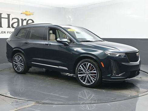 Used 2024 Cadillac XT6 Sport w/ Technology Package image 6