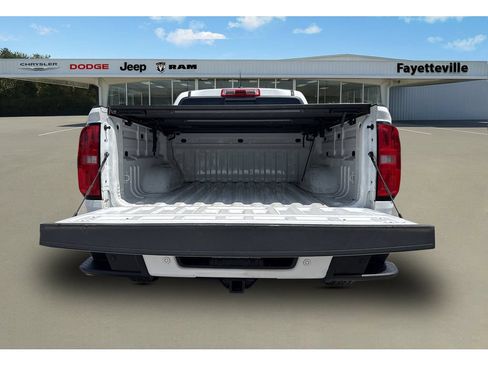 Used 2022 Chevrolet Colorado Z71 AWD/4WD image 30