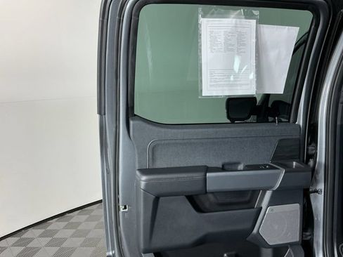 Used 2024 Ford F150 Lightning Lariat AWD/4WD image 31