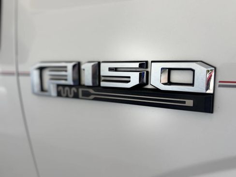 Used 2015 Ford F150 King Ranch w/ Equipment Group 601A Luxury image 5