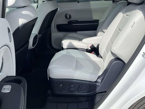 New 2026 Hyundai Palisade Calligraphy AWD/4WD image 13