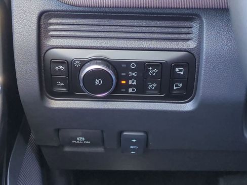 New 2026 Ford F250 Platinum AWD/4WD image 18