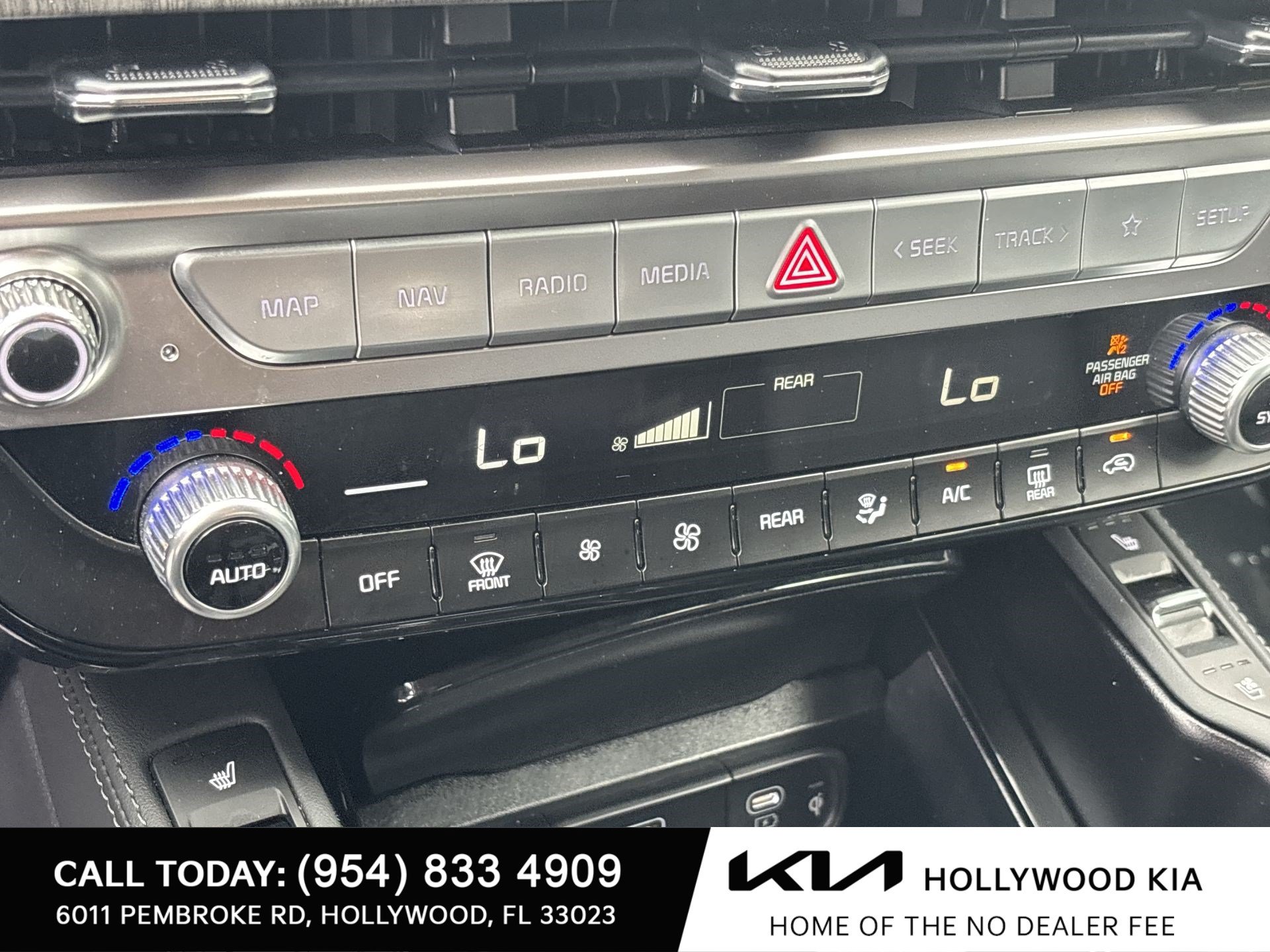 Used 2025 Kia Telluride EX FWD image 16