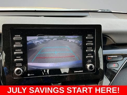 Used 2022 Toyota Camry SE FWD image 13