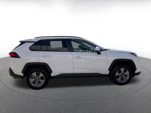 Used 2025 Toyota RAV4 XLE w/ Convenience Package image 16