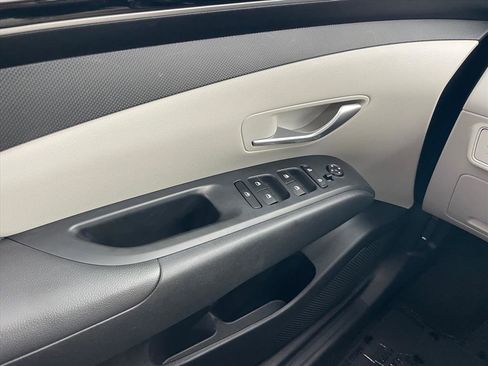 Used 2024 Hyundai Tucson SE FWD image 19