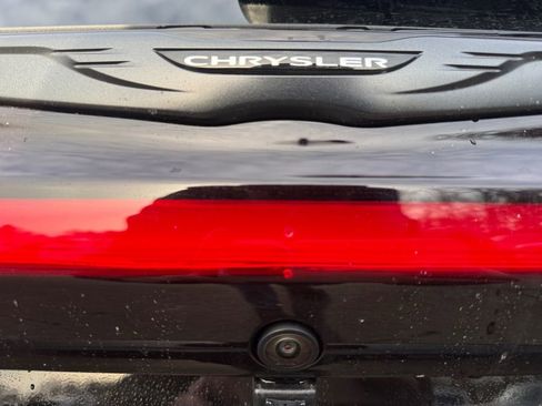 New 2026 Chrysler Pacifica Limited w/ S Appearance Package image 17