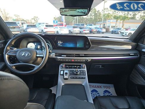 Used 2024 Hyundai Palisade Calligraphy image 12