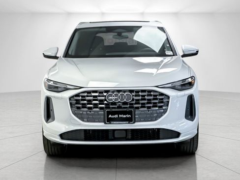 New 2026 Audi Q5 Premium image 8