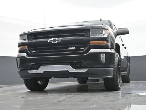 Used 2018 Chevrolet Silverado 1500 LT w/ Texas Edition AWD/4WD image 49