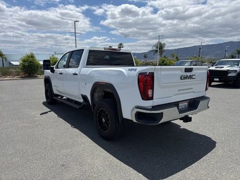 Used 2022 GMC Sierra 3500 Pro w/ Convenience Package AWD/4WD image 4
