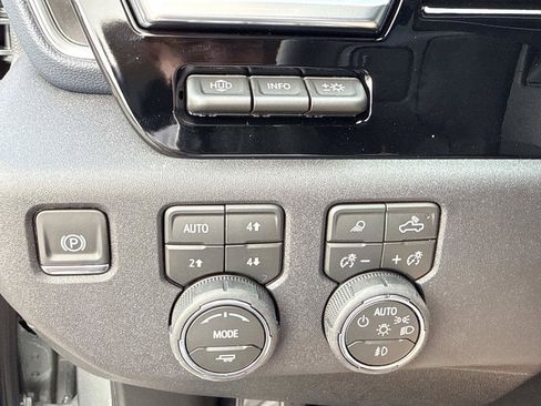 New 2026 Chevrolet Silverado 2500 High Country w/ High Country Premium Package AWD/4WD image 31