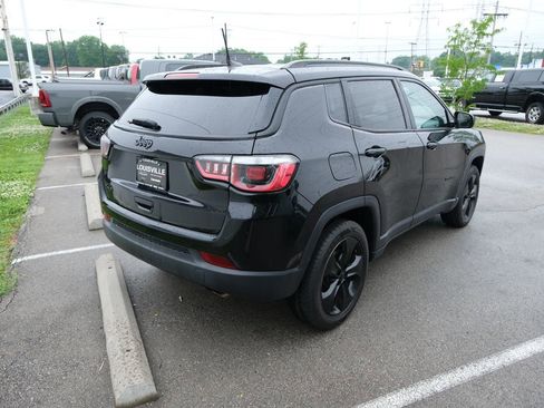 Used 2020 Jeep Compass Latitude AWD/4WD image 7