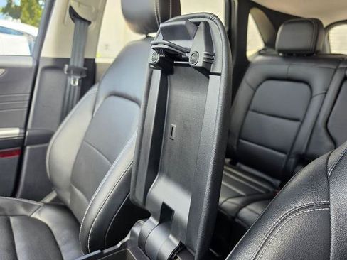 Certified 2022 Ford Escape SEL FWD image 31