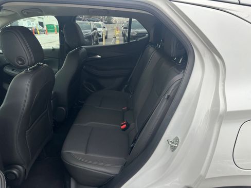 Used 2025 Buick Encore GX Preferred image 23