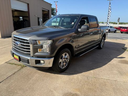 Used 2015 Ford F150 XLT w/ Equipment Group 302A Luxury RWD image 1