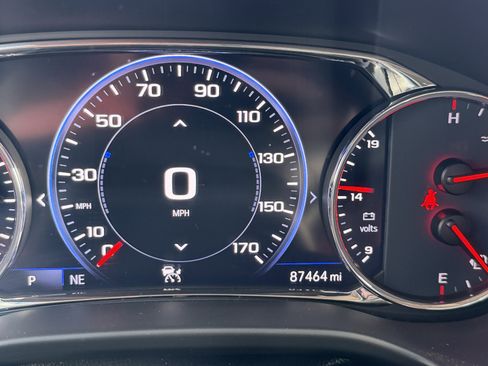 Used 2020 GMC Acadia Denali w/ Trailering Package image 33