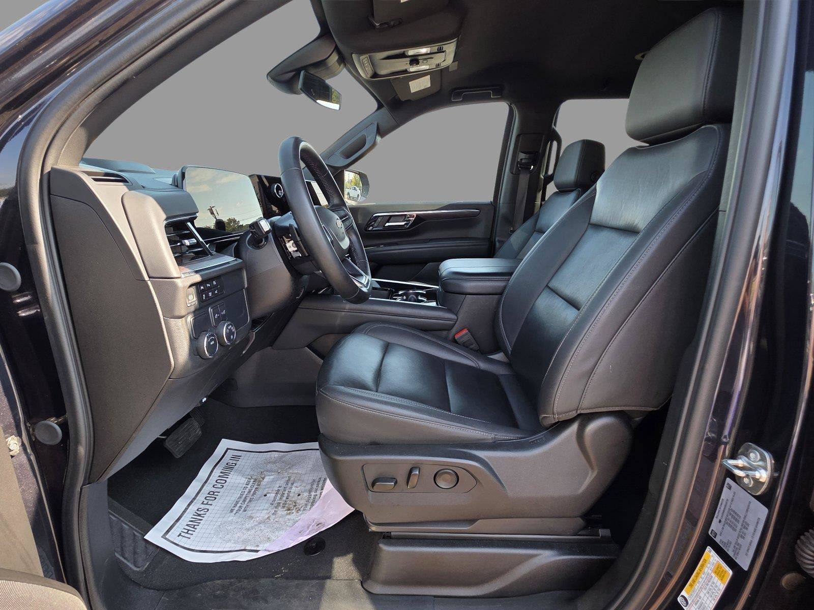 Used 2025 Chevrolet Tahoe LT RWD image 19