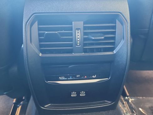 Used 2023 BMW i4 eDrive40 w/ Premium Package RWD image 27