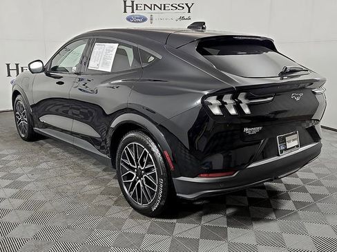 Used 2025 Ford Mustang Mach-E Premium image 7