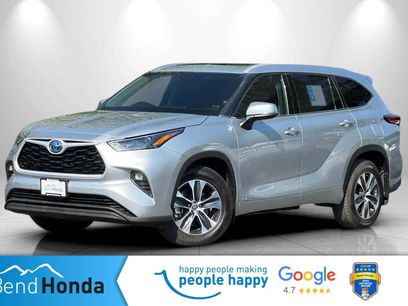 Used 2022 Toyota Highlander XLE
