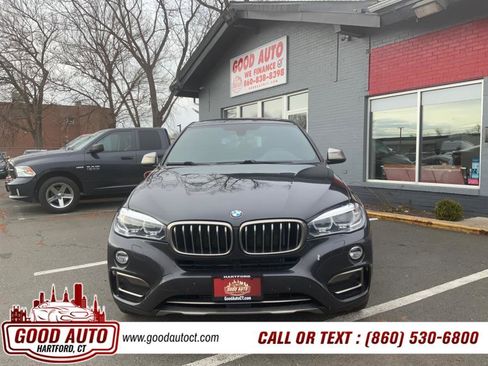 Used 2017 BMW X6 w/ Sports Activity Package image 2