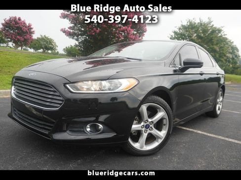 Used 2016 Ford Fusion SE AWD/4WD image 1