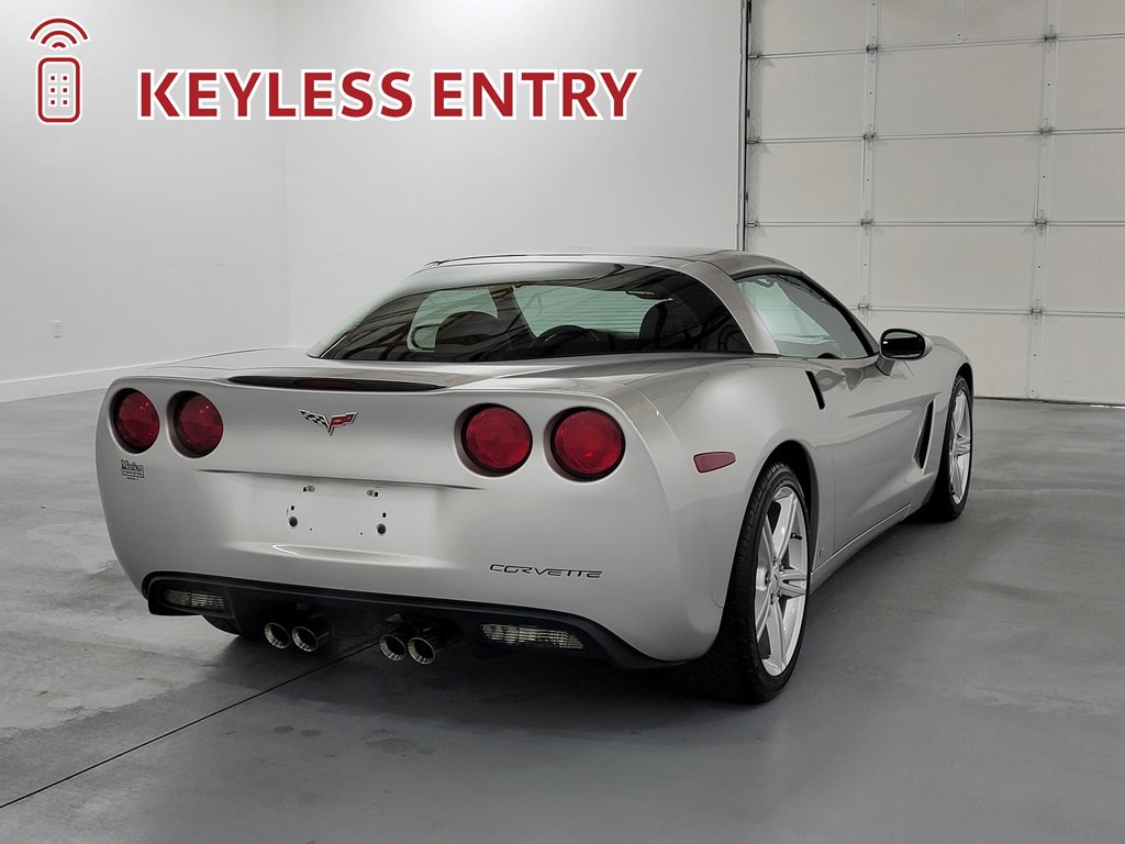 Used 2008 Chevrolet Corvette Coupe w/ Preferred Equipment Group RWD image 8