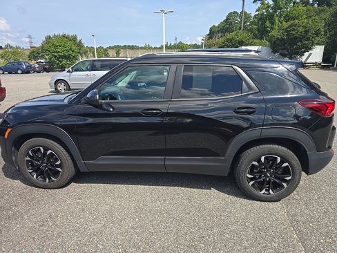 Used 2021 Chevrolet TrailBlazer LT w/ Driver Confidence Package FWD image 8