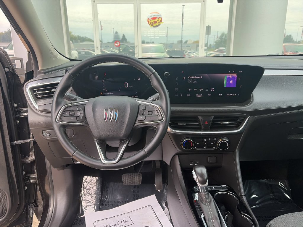 Used 2024 Buick Encore GX Preferred w/ Comfort Package FWD image 10