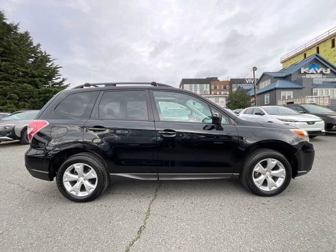 Used 2015 Subaru Forester 2.5i Premium w/ All-Weather Package image 8