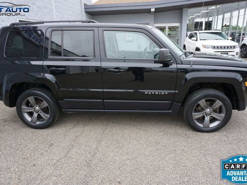 Used 2015 Jeep Patriot High Altitude AWD/4WD image 6