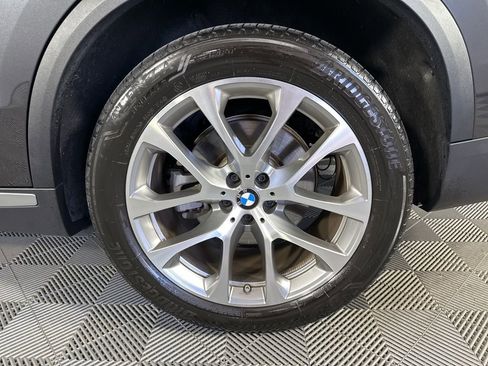 Certified 2023 BMW X5 xDrive40i w/ Premium Package AWD/4WD image 6