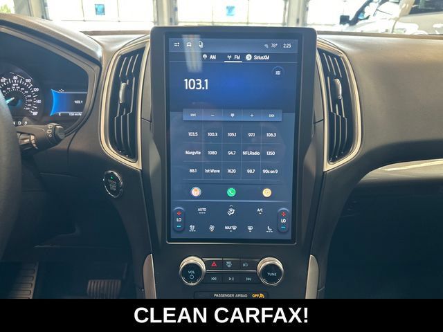 Used 2024 Ford Edge SEL w/ Convenience Package AWD/4WD image 3