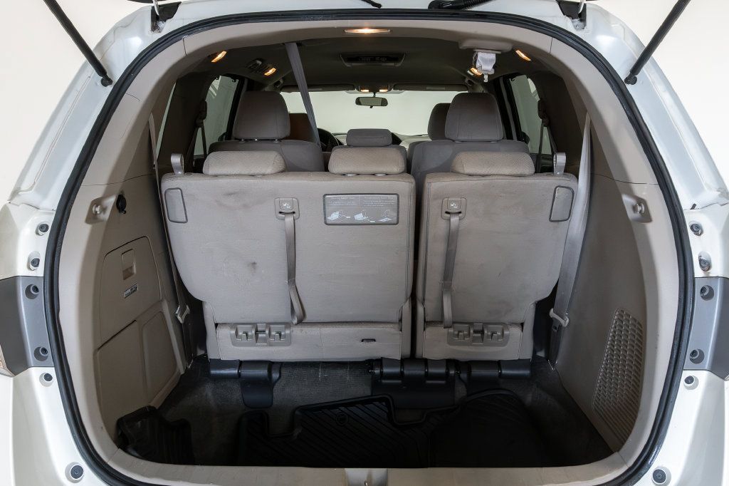 Used 2016 Honda Odyssey SE image 31