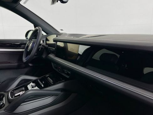 New 2026 Porsche Cayenne AWD/4WD image 31