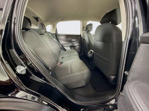 Used 2023 Honda HR-V LX image 24
