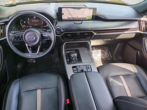 Used 2024 MAZDA CX-90 Plug-In Hybrid w/ Premium Plus image 17