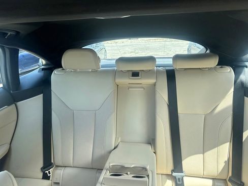 Used 2023 BMW i4 eDrive35 w/ Premium Package RWD image 14